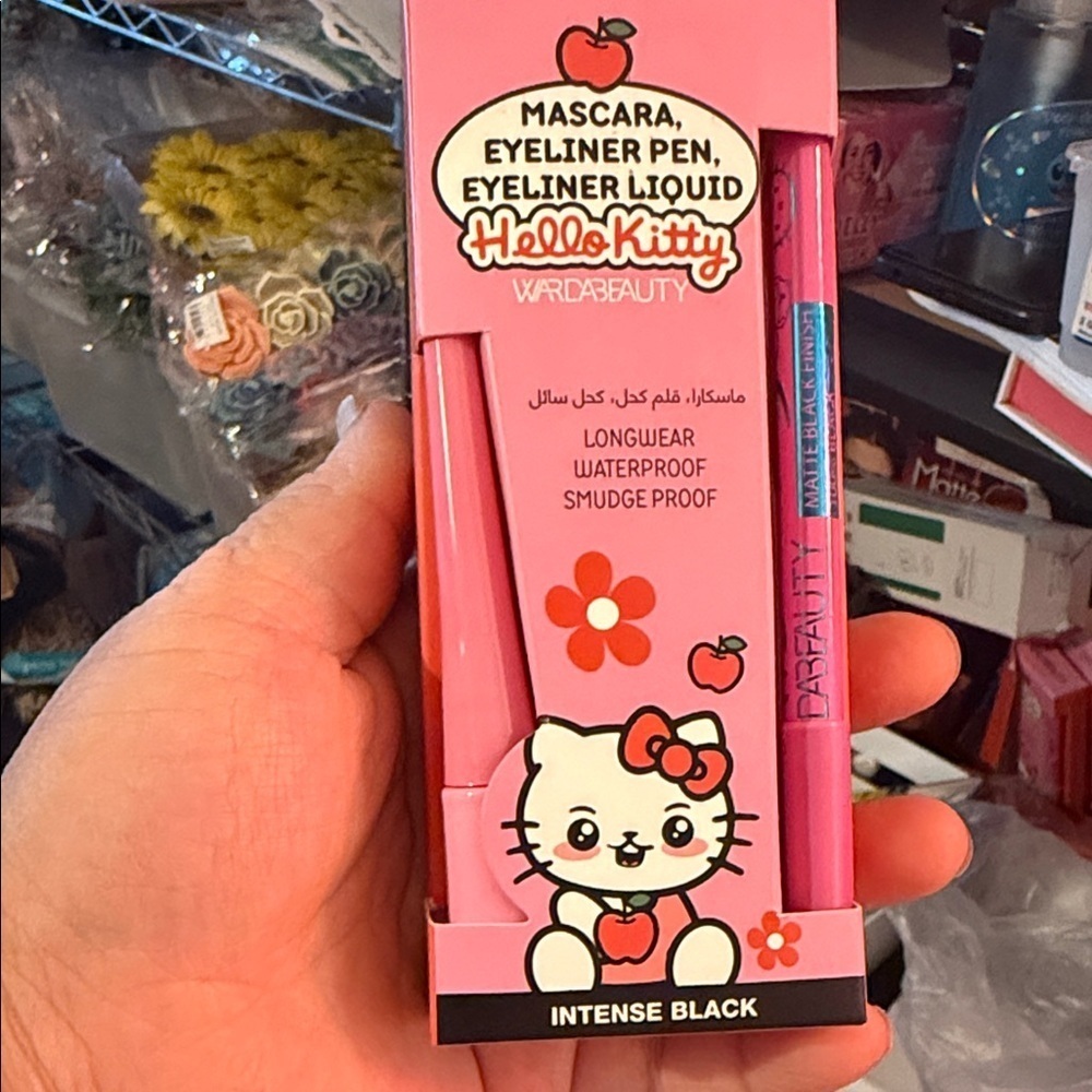 Hello Kitty Intense Black Eyeliner Pen by